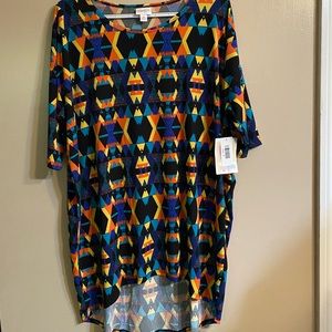 LulaRoe Irma short sleeve shirt